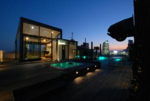 Penthouse Apartment