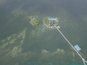 Enchanted River Rock Island Resort - Hinatuan