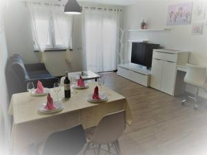 Holiday apartment NIVES