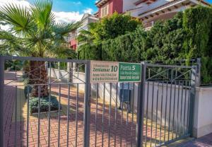 APARTAMENTO "CARMEN" Zeniamar