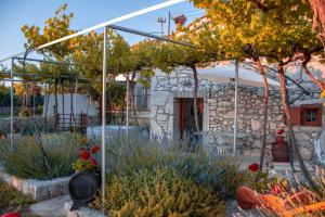 Traditional Stone House St.Anton