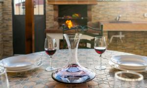 Villa, Private heated pool and jacuzzi .