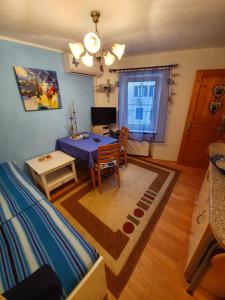 North to South apartments