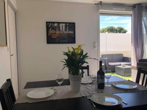 Appartements Charmant T2 Cosy Terrasse Parking : photos des chambres