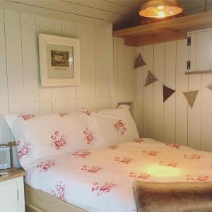 The Parlour, for Alton Towers & the Peak District