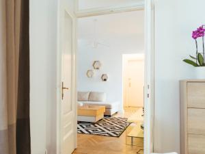 Alba Apartment on Calea Victoriei