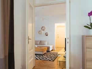 Alba Apartment on Calea Victoriei