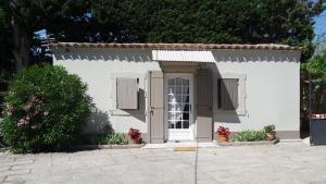 B&B / Chambres d'hotes Mas Grimaud - Gite- Studio et chambres d'hotes familiales : Studio