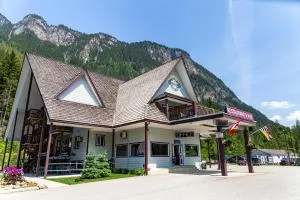 Peaks Lodge - Сікамус