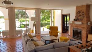 Villa Sequoia - Beach and Lake Private Holidays