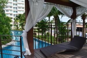 Maldives Laguna Beach Resort 3