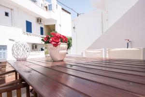 Naxian Harmony 300m from the beach