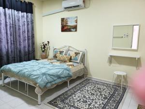 AUNI & AUJI HOMESTAY KEMAMAN - 4hvězdičkové hotely ve městě Kampong Kemaman