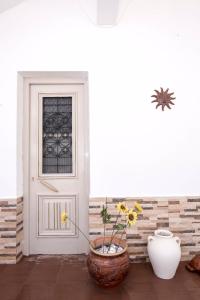 Naxian Harmony 300m from the beach