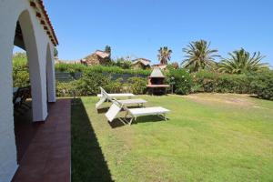 Costa Rei Villa in Prima Fila Mare con Ampio Giardino img40