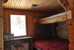 Loma-asunto tunturimaisemassa