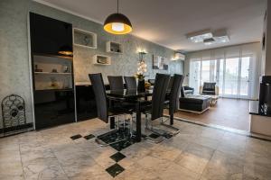 Cave Romane apartment with private pool and sea view