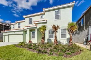 Holiday Home room in Unique Vacation Home Accommodate 30 People with Unlimited Water Park Resort Next to the Famous Orlando Attractions