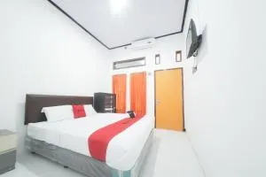 RedDoorz Syariah near Mall Roxy Banyuwangi 2 - Gilimanuk