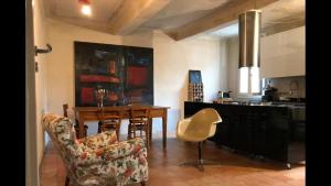 Casa luminosa con giardino in centro storico