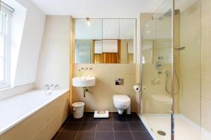 Veeve - Ladbroke Walk