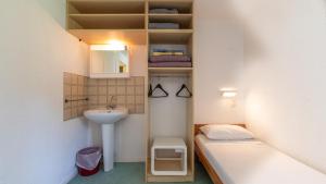 Appart'hotels Vacanceole - Residence Les Gorges Rouges : photos des chambres
