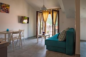 Suite with Sea View room in Rooms & Apartments Vukasović