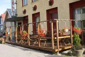 克科梅恩瑟拉胡奥酒店 - 库斯塔维