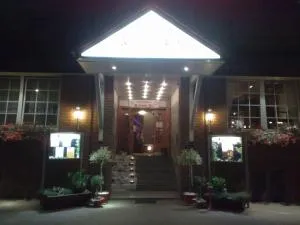 Hotel Restaurant Itzumer Paß - Nettlingen