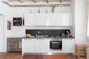 Roman Forum Cozy Apartment