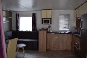 Campings Camping des Joyeux Campeurs : photos des chambres