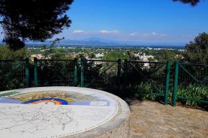 Appart'hotels Gite Urbain du Theatre Antique Maison de ville et Terrasse : photos des chambres