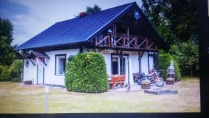 Domek nad jeziorem