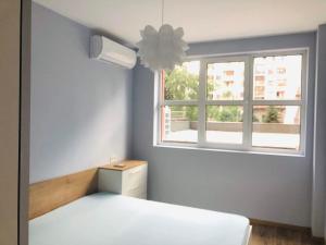 Cozy Apartment By Doni
