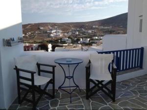 Meltemi Folegandros Greece