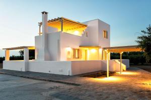 Ramnos House Paros Greece