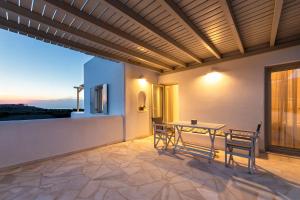 Ramnos House Paros Greece