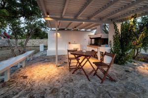 Ramnos House Paros Greece