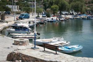 Theatraki Salamina Greece