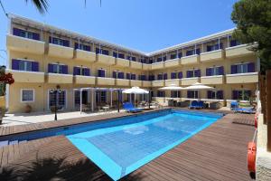 Katerina Hotel, Agia Marina de Egina