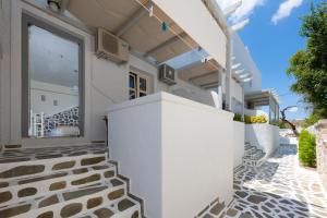 Filoxenia Apartments Milos Greece