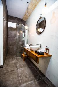 Pjazza Suites Boutique Hotel by CX Collection