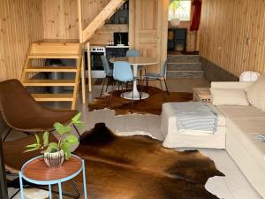 Small Vinter Summer House