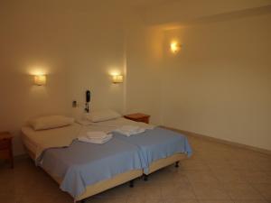 Homer's Inn Hotel Ios Greece