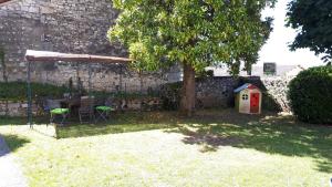 Maisons de vacances Gite entre Vignes et Montagne : photos des chambres