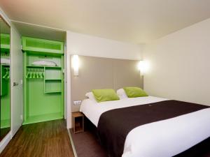 Hotels Campanile Saint-Quentin-En-Yvelines : photos des chambres