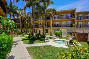 South Padre Island Gulf Getaway With Pool Condo