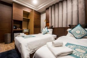 Amara Villa Khao Ka Lok