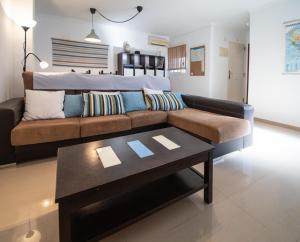 Two-Bedroom Apartment room in Apartamento Lavandula Cadiz