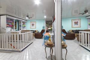 Hostal Tequendama Martha Santamaria